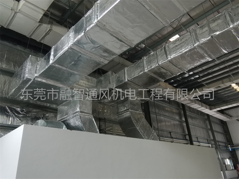 注塑車(chē)間暖通風(fēng)管工程